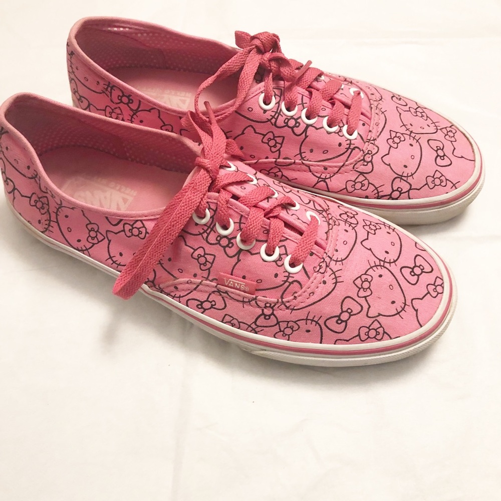 Vans Hello kitty women’s sneakers 👟